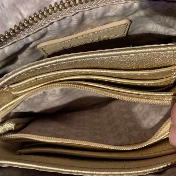Gold shoulder bag - Picture 6 of 7